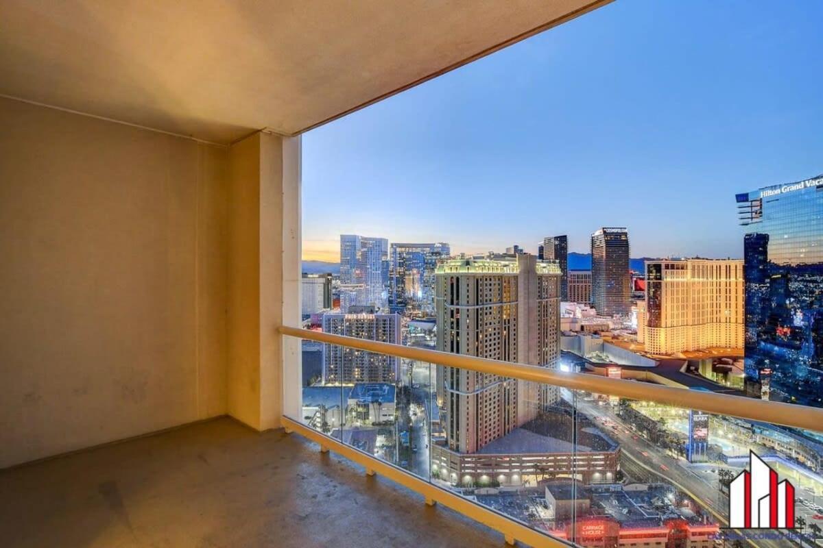 Mgm Signature-33-709 F1 Track & Strip View Balcony Las Vegas Esterno foto